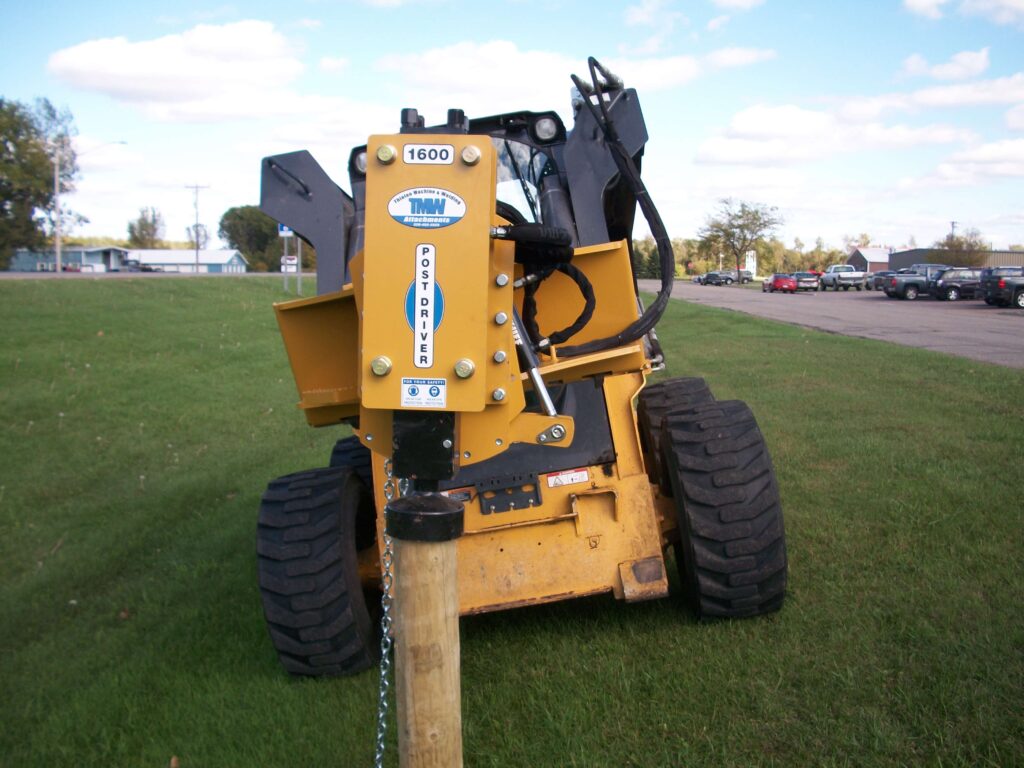 Post Driver PD1600/ PD1850 Thielen Machine